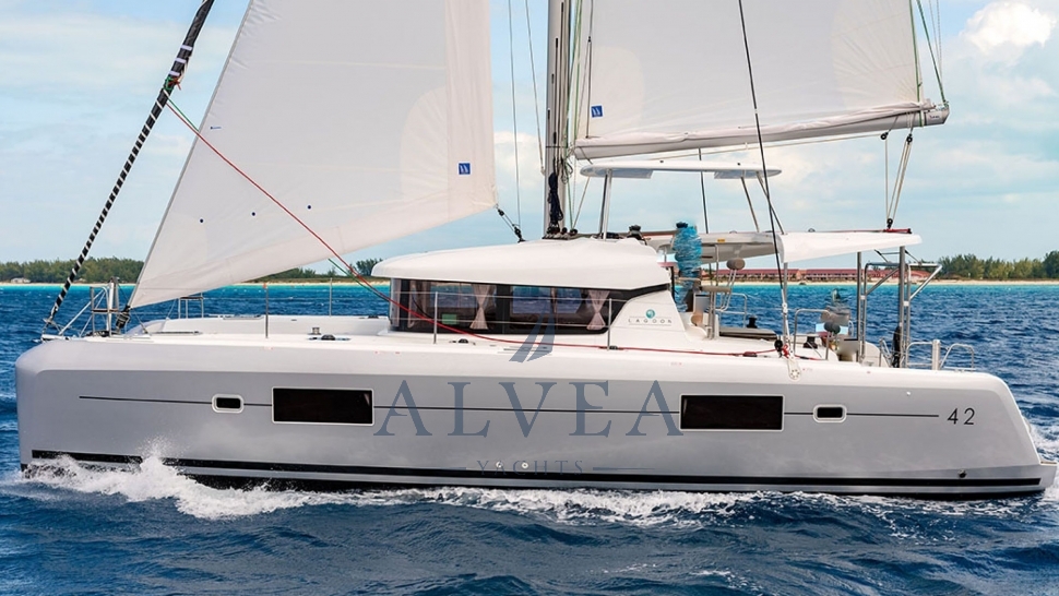 Lagoon 42